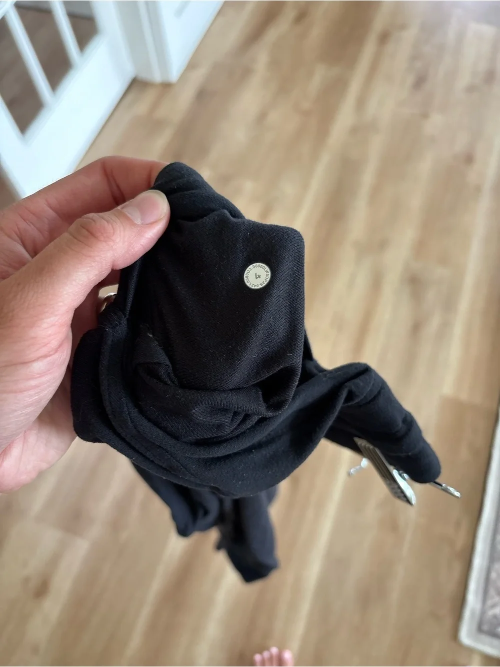 Lululemon Black Drawstring Align Joggers M - Picture 7 of 7